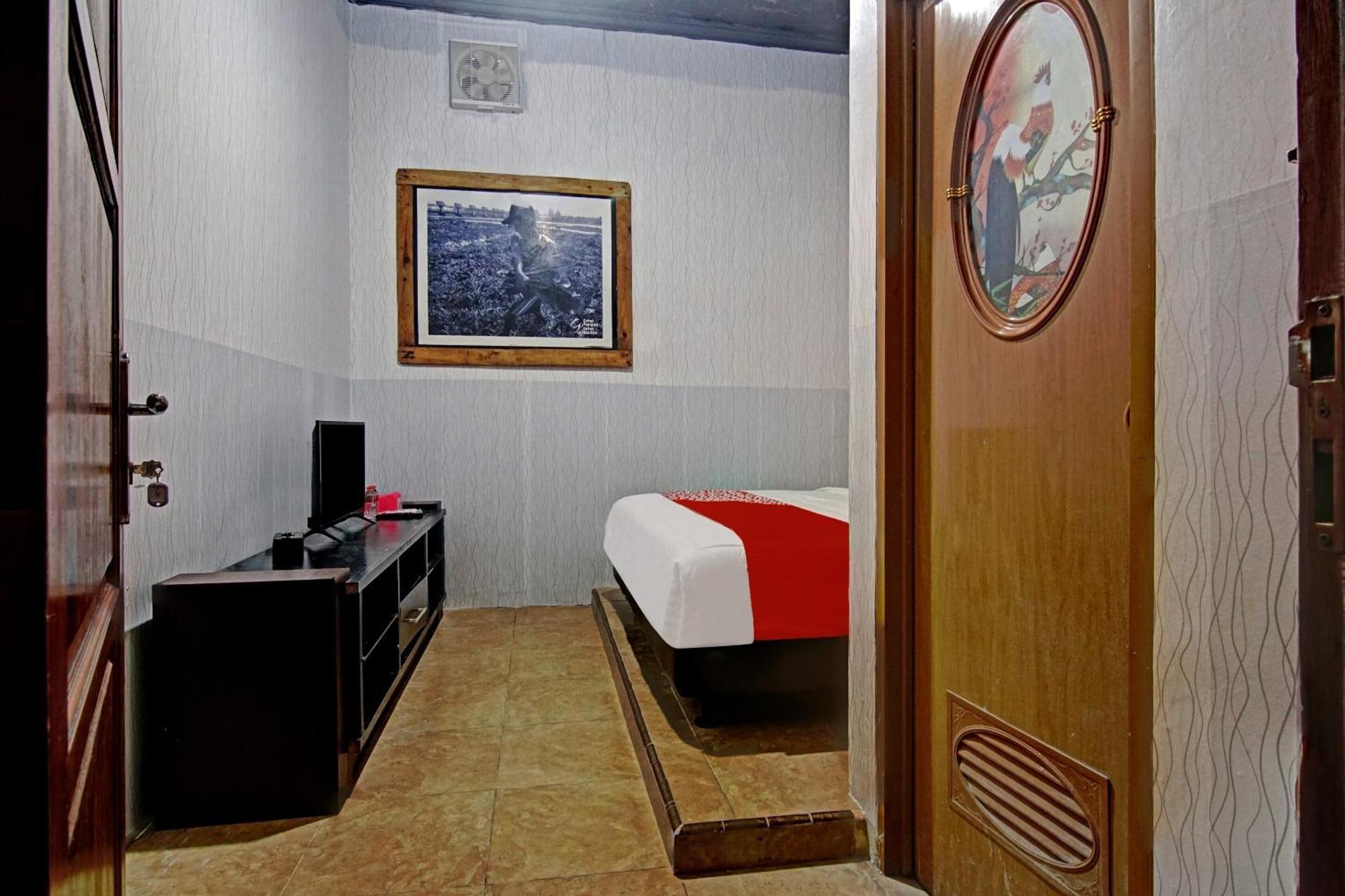 Super Oyo 90358 Poris Residence Syariah Tangerang Exterior photo